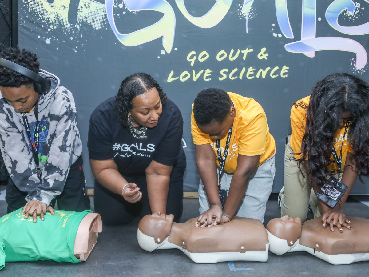 Ascension Foundation Hosts #GOALS Program for Detroit Middle School Students